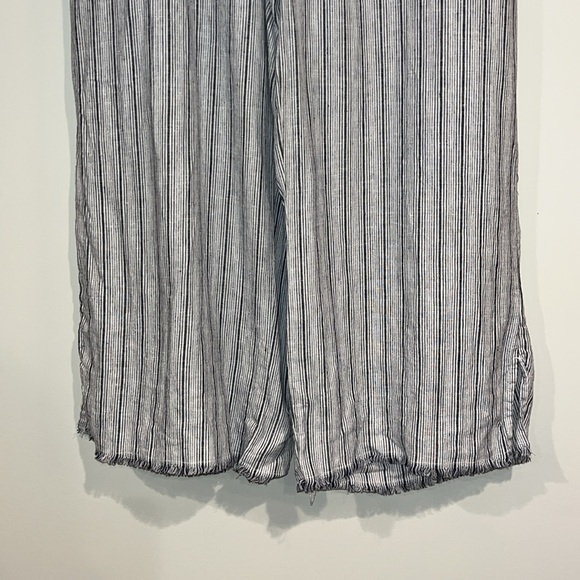 CARVE DESIGNS Blake Linen Pants Wide Leg Cropped Striped Women’s Small Pockets - Picture 3 of 8